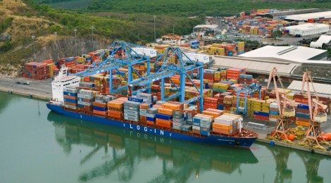 Log-In compra porta-contêiner na China para operar na cabotagem brasileira