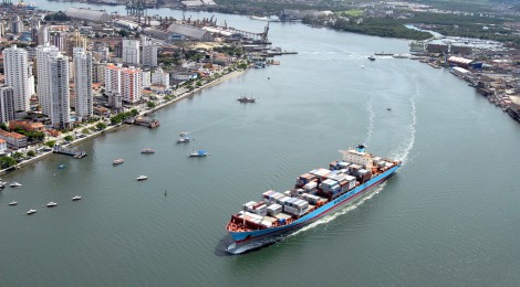 Embarcação de apoio offshore financiada pelo FMM é concluída no Guarujá (SP)