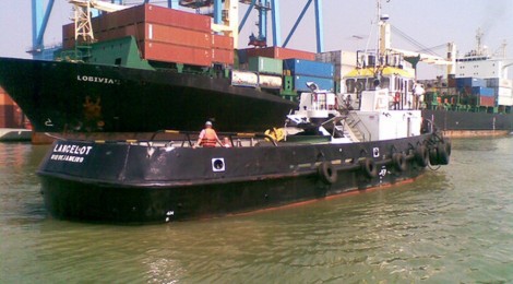Marinha Mercante financia embarcação entregue em SC