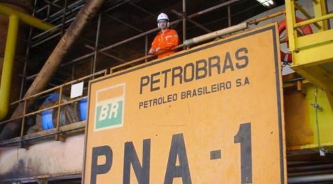 Incêndio interrompe produção na plataforma PNA-1 da Petrobras