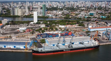 Porto do Recife tem alta de 69,04% na movimentação de cargas em janeiro