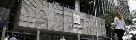 Ações da Petrobras oscilam após divulgação de balanço