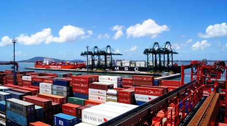 Porto de Suape registra aumento de movimentação de cargas de veículos
