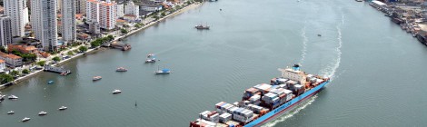 Porto de Santos: cargas não saem e 'situação se aproxima do caos'