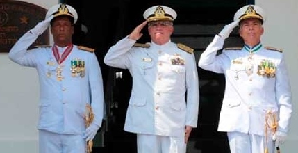 Comando do 6º Distrito Naval realiza cerimônia de passagem de Comando