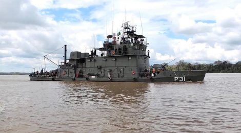 Forças Armadas: Militares conscientizam população ribeirinha e inspecionam embarcações na Amazônia