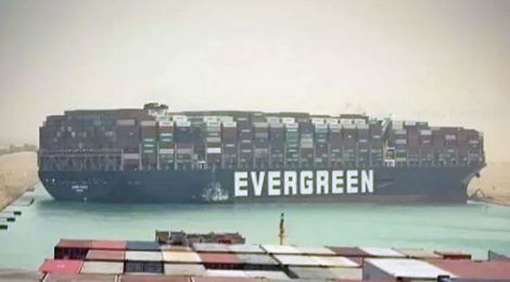 Canal de Suez: 7 números para entender o tamanho da crise após navio encalhado