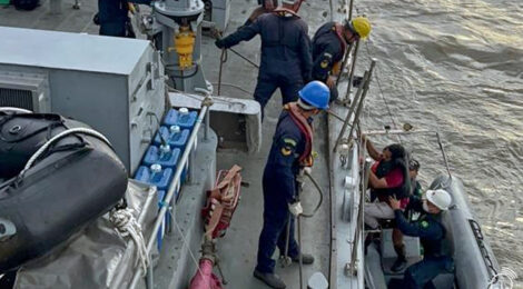 Marinha resgata tripulante indiano de navio mercante no Pará
