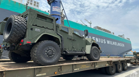 Marinha recebe viaturas blindadas que vão ser usadas no Rio durante a GLO