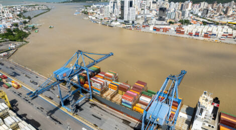Porto de Itajaí poderá receber novo operador portuário