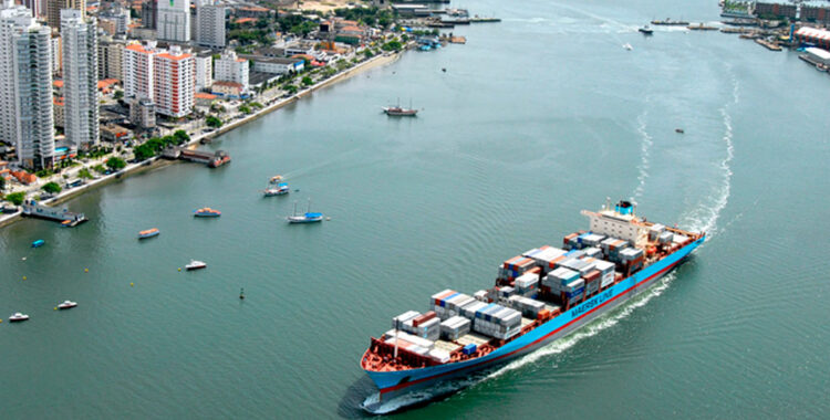 Porto de Santos registra novos recordes em março e movimentação acumulada no ano cresce 15,9%
