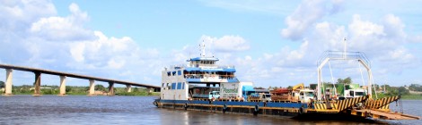 Setran instala novo porto para a travessia do rio Moju