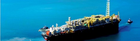 Navio-plataforma Cidade de Mangaratiba da Petrobras deixa estaleiro