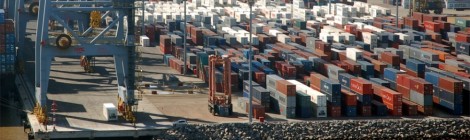 Portos secos investem em equipamentos e serviços