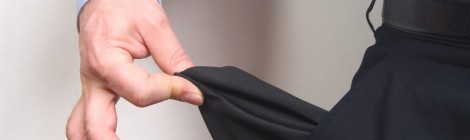 Empresas cortam investimentos para tentar se adequar à crise