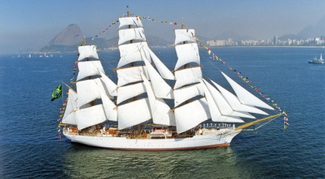 Navio-veleiro cisne branco pode ser visitado pelo público no próximo fim de semana