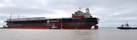 Casco de plataforma deixa polo naval e amplia preocupação em Rio Grande