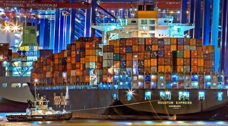 Hapag-Lloyd encomenda mais 60 mil TEUs em contêineres padrão