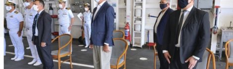 PORTO DE ITAJAÍ RECEBE SEGUNDA MAIOR EMBARCAÇÃO DA MARINHA DO BRASIL