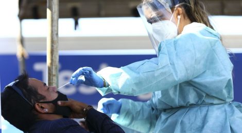 Governo anuncia fim da emergência sanitária por covid-19 no país