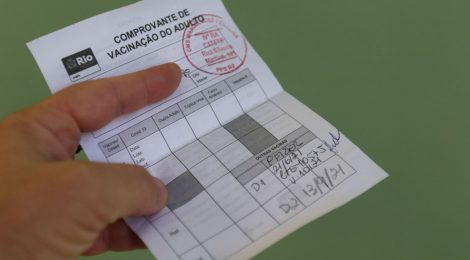 Rio começa a aplicar 4ª dose da vacina contra a Covid em pessoas acima de 80 anos nesta quinta-feira