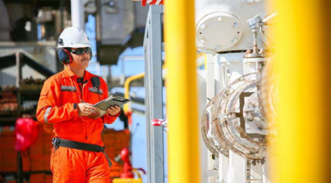 Agência Marítima ABZ Serviços Macaé está com vagas de emprego offshore e onshore para soldador, pintor, inspetor, mestre de cabotagem e outras oportunidades