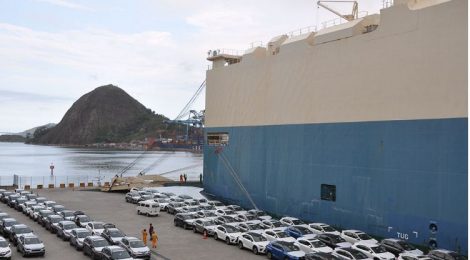 Cade condena cartel internacional de transporte marítimo de automóveis