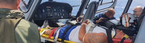Fragata “Liberal” realiza evacuação médica de tripulante do Navio Hidroceanográfico “Cruzeiro do Sul”