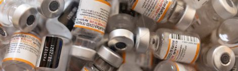 Pfizer: 3 doses contra covid-19 têm boa resposta em menores de 5 anos
