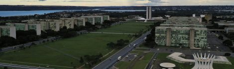 Governo define a próxima sexta-feira como ponto facultativo