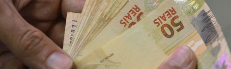 Trabalhadores nascidos em novembro podem sacar até R$ 1 mil no FGTS