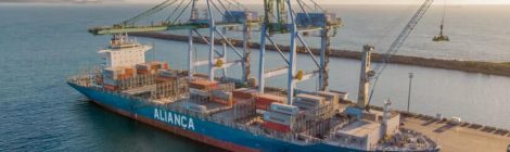 Porto de Imbituba se destaca em índice de eficiência nas operações com contêineres entre os portos do Brasil