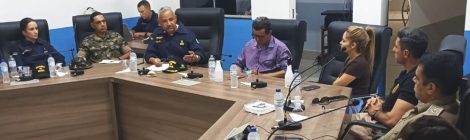 Marinha coordena ações de segurança da navegação em Aruanã (GO)