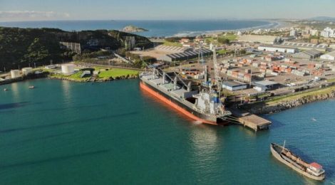 Após reforma no cais 3, Porto de Imbituba conseguirá receber navios de grande porte em seu terminal