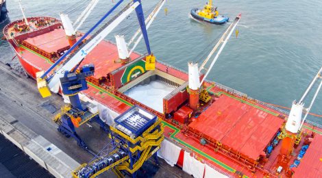 Hidrovias do Brasil inicia a retomada de suas operações no Porto de Santos