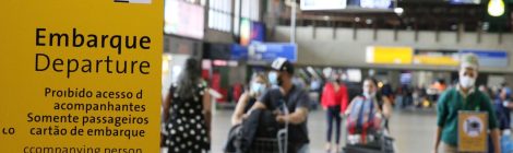 Anvisa aprova fim da obrigatoriedade de máscaras em aviões