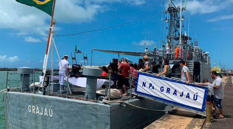 Navio-Patrulha “Grajaú” recebe mais de 7 mil visitantes em três dias de visitação pública no Porto do Recife (PE)