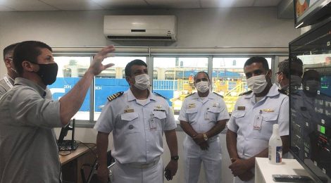 Militares da Marinha visitam o Terminal Portuário Portocel, em Aracruz (ES)