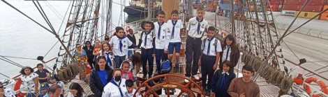 Navio-Veleiro “Cisne Branco” atrai mais de três mil visitantes no Porto de Paranaguá (PR)