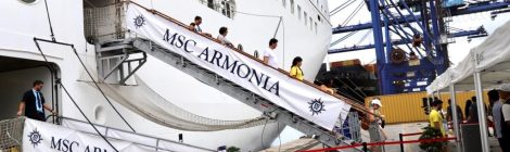 NAVIO COM 2 MIL TURISTAS CHEGA A PARANAGUÁ E DEVE COLOCAR PARANÁ NA ROTA DE CRUZEIROS