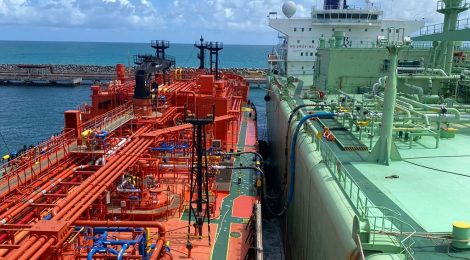 Porto de Suape recebe a maior importação de gás de cozinha do Nordeste
