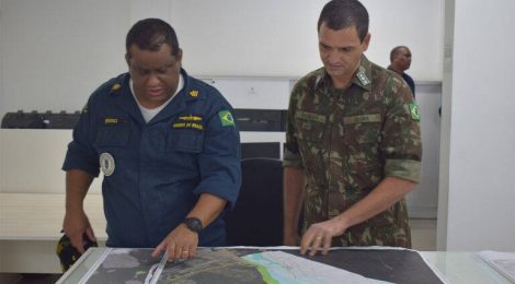 Centro de Embarcações recebe novas cartas náuticas da Marinha do Brasil