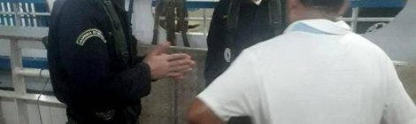 Marinha empreende operação noturna em Manaus (AM)