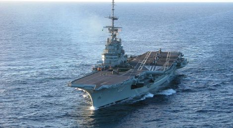 Afundar porta-aviões pode provocar morte de espécies, diz Ibama