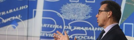 Salário mínimo deve ter novo reajuste no dia 1º maio
