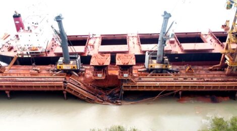 Esteira de descarga rompe e interrompe operações em terminal da Alumar