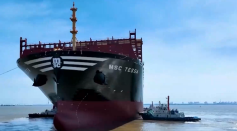 EMPRESA CHINESA CONSTRÓI MAIOR NAVIO PORTA CONTÊINER DO MUNDO