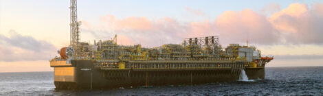 Petrobras bate recordes trimestral e mensal de produção de óleo e gás