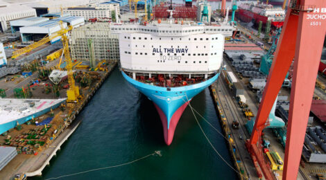 Primeiro grande navio a metanol da Maersk entrará em operação em fevereiro
