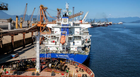 Corredor de exportação do Porto de Paranaguá opera, após incêndio na sexta-feira